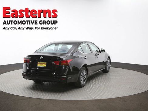 Used 2024 Nissan Altima 2.5 SV image 40