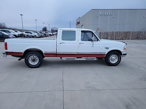 Used 1997 Ford F250 2WD Crew Cab Heavy Duty image 2