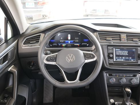 Certified 2024 Volkswagen Tiguan S FWD image 25