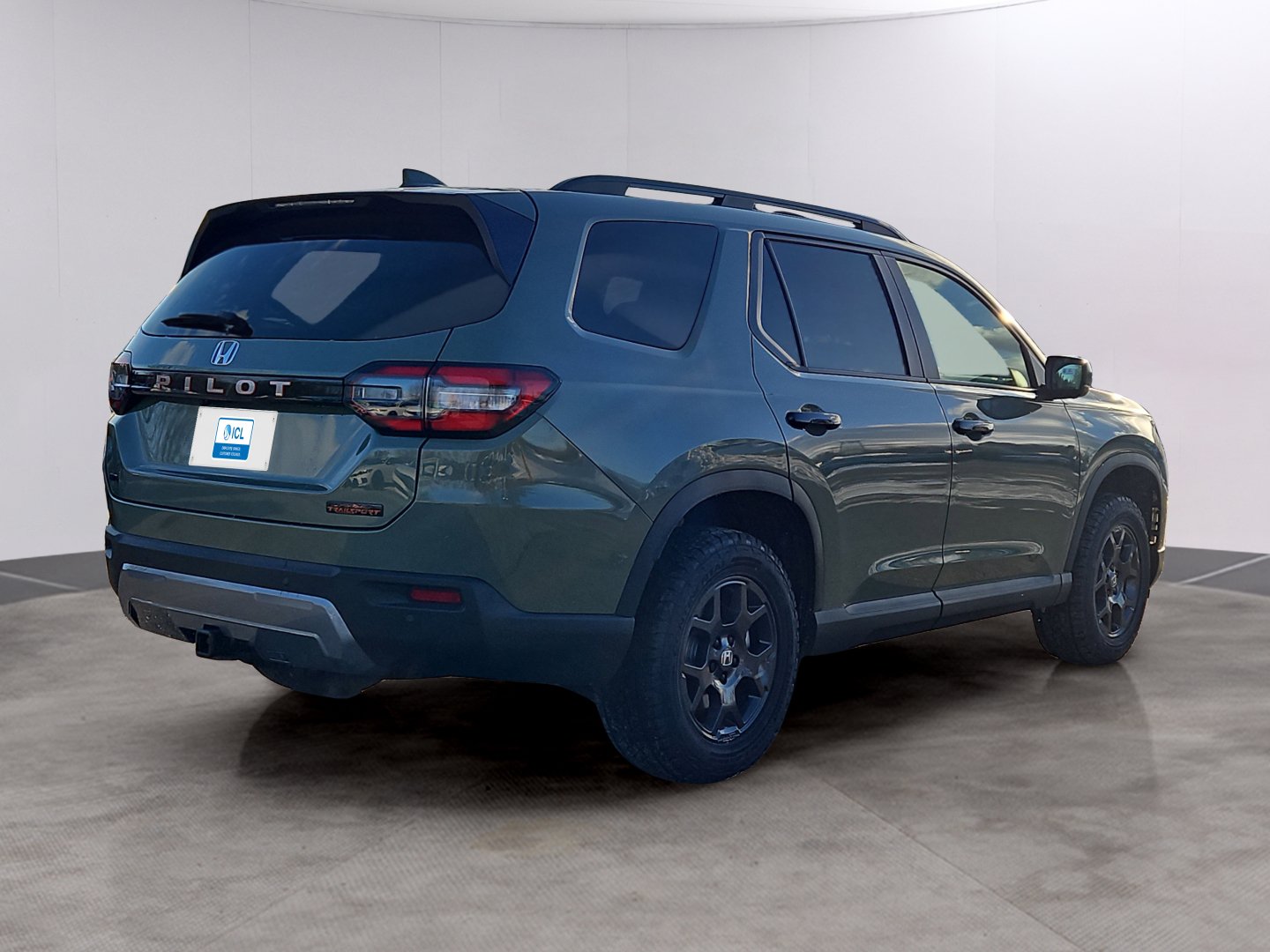 New 2026 Honda Pilot TrailSport image 3
