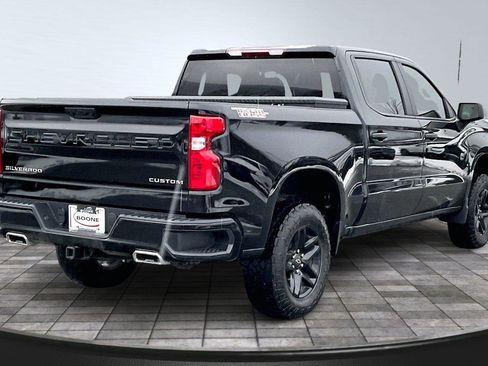 Used 2025 Chevrolet Silverado 1500 Custom Trail Boss image 13