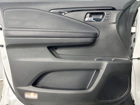 Used 2022 Honda Pilot Touring image 23