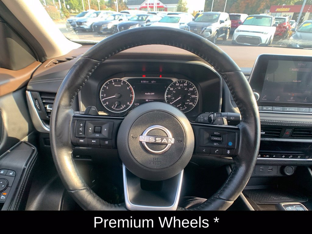 Used 2023 Nissan Rogue SV w/ SV Premium B Package AWD/4WD image 17