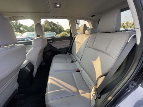 Used 2015 Subaru Forester 2.5i Limited AWD/4WD image 13