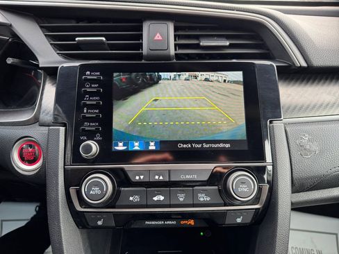 Used 2019 Honda Civic Sport Touring image 18