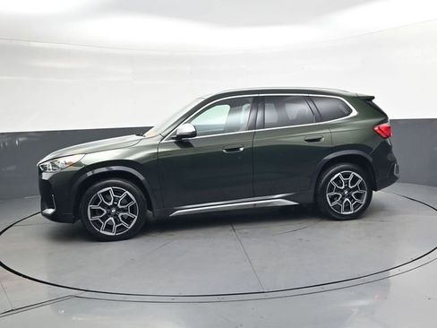 Used 2023 BMW X1 xDrive28i w/ Premium Package image 9