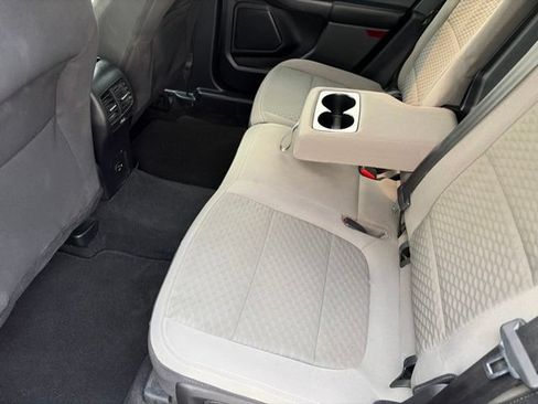 Used 2022 Ford Escape SE w/ Convenience Package FWD image 31