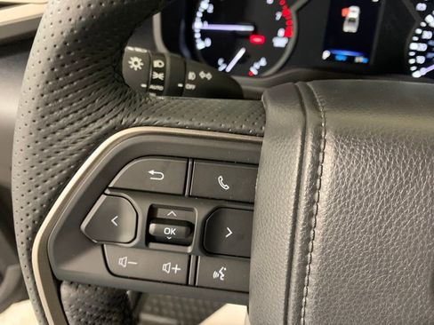 New 2025 Toyota Tundra SR5 w/ TRD Off-Road Premium Package AWD/4WD image 32
