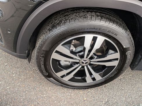 Certified 2025 Mercedes-Benz GLB 250 GLB 250 image 10