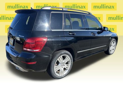 Used 2013 Mercedes-Benz GLK 350 4MATIC image 3