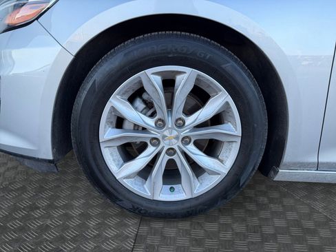 Used 2021 Chevrolet Malibu LT image 22