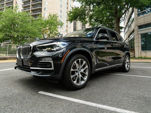 Used 2019 BMW X5 xDrive40i w/ Premium Package 2 AWD/4WD image 7