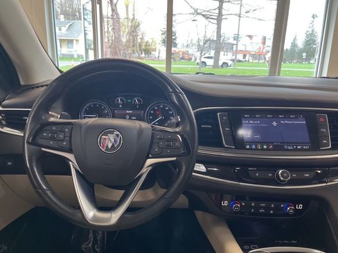 Used 2023 Buick Enclave Essence w/ Experience Buick Package AWD/4WD image 18