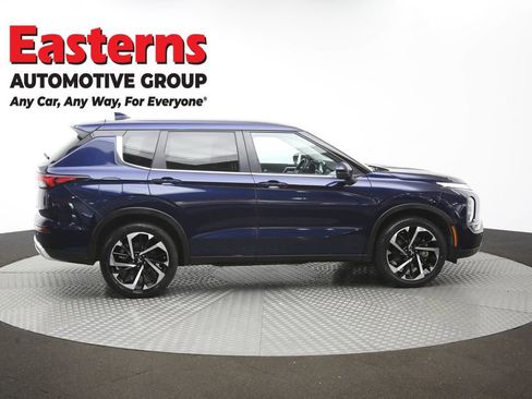 Used 2024 Mitsubishi Outlander SE FWD image 49
