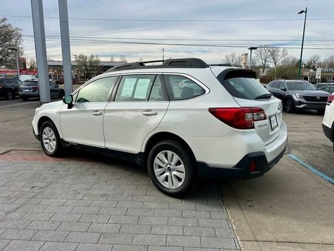 Used 2019 Subaru Outback 2.5i image 5