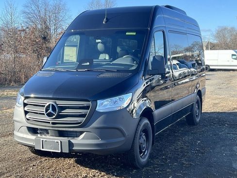 New 2025 Mercedes-Benz Sprinter 2500 image 9