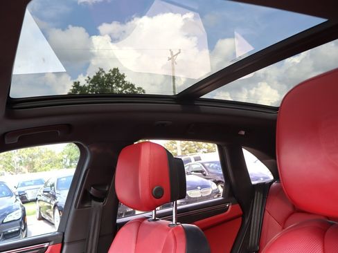 Used 2015 Porsche Macan S AWD/4WD image 30
