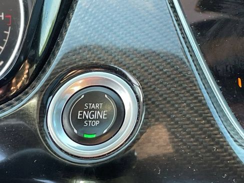 Certified 2021 Cadillac XT6 Sport AWD/4WD image 36
