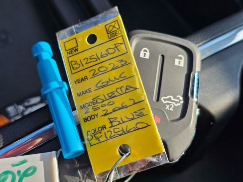 Certified 2023 GMC Sierra 2500 SLT w/ SLT Premium Package image 43