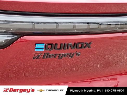 New 2026 Chevrolet Equinox EV RS image 17