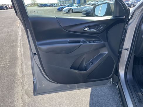 Used 2019 Chevrolet Equinox LT AWD/4WD image 19