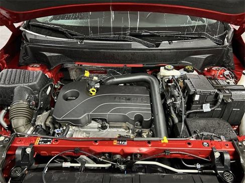 Used 2024 GMC Terrain SLE image 29