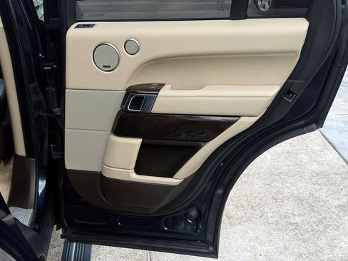 Used 2014 Land Rover Range Rover HSE AWD/4WD image 27