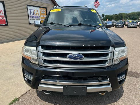 Used 2016 Ford Expedition Platinum AWD/4WD image 2