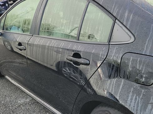 Used 2023 Toyota Corolla LE image 25