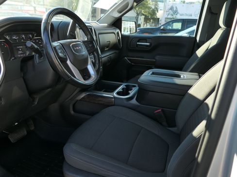 Used 2020 GMC Sierra 1500 Elevation image 12