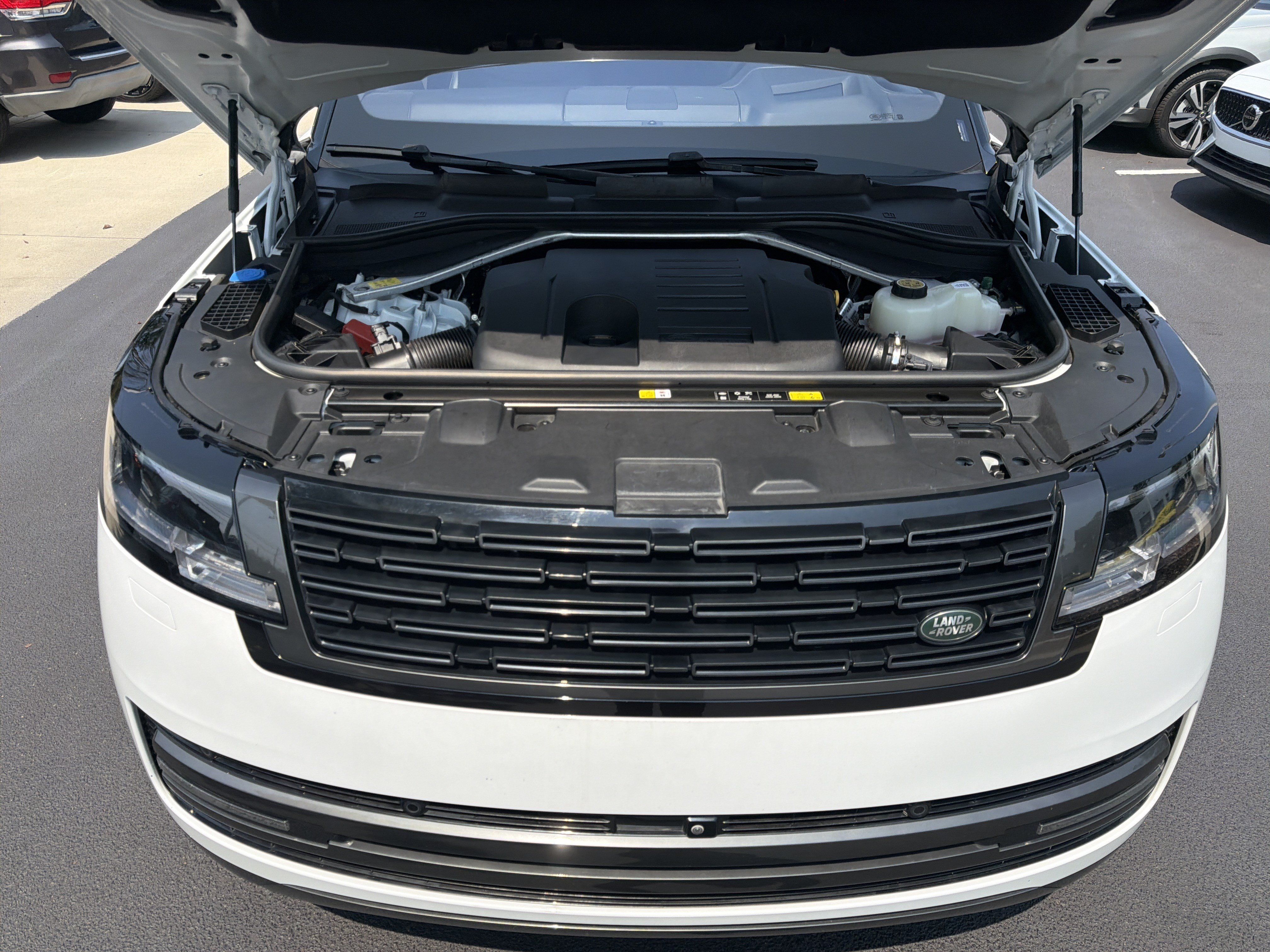 Used 2022 Land Rover Range Rover SE AWD/4WD image 49