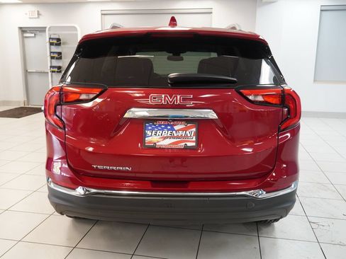 Used 2021 GMC Terrain SLT FWD image 8