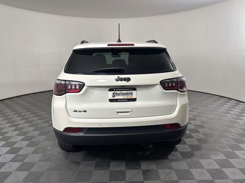 Used 2021 Jeep Compass Latitude w/ Driver Assistance Group AWD/4WD image 5
