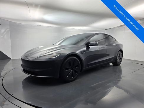 Used 2024 Tesla Model 3 Standard Range RWD image 8