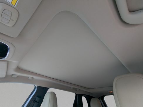 Used 2016 Jeep Cherokee Latitude w/ Comfort/Convenience Group FWD image 20