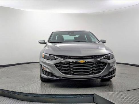 Used 2023 Chevrolet Malibu LT image 12