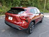 Used 2025 Chevrolet Trax RS w/ Driver Confidence Package image 3