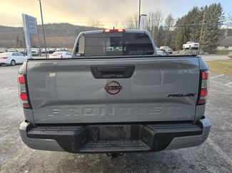 Used 2023 Nissan Frontier PRO-4X w/ Pro-4X Premium Package video 4