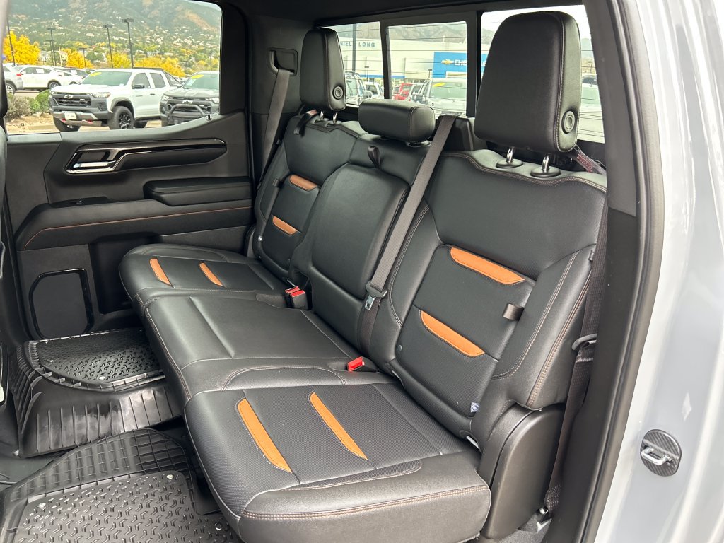 Used 2024 GMC Sierra 1500 AT4 w/ Technology Package AWD/4WD image 20