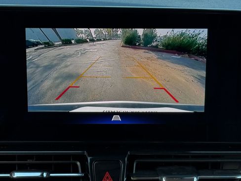 Used 2025 Chevrolet TrailBlazer LT image 17