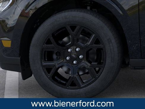 New 2026 Ford Maverick Lariat w/ Black Appearance Package image 21