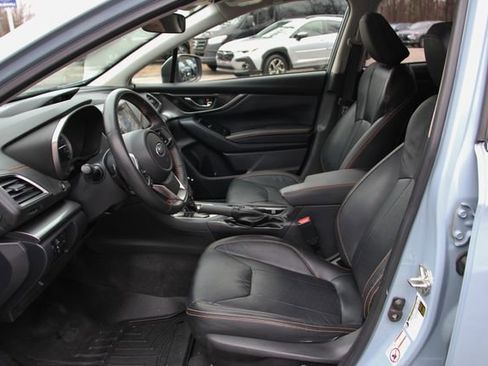 Used 2019 Subaru Crosstrek 2.0i Limited w/ Moonroof Package w/Navigation image 16