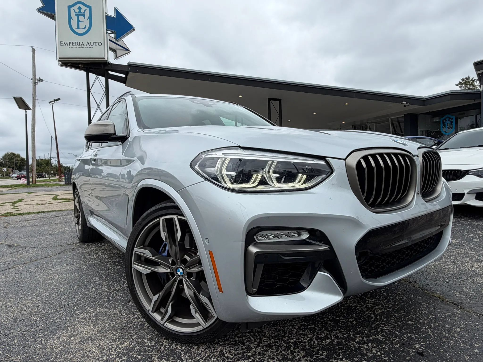Used 2019 BMW X3 M40i AWD/4WD image 3