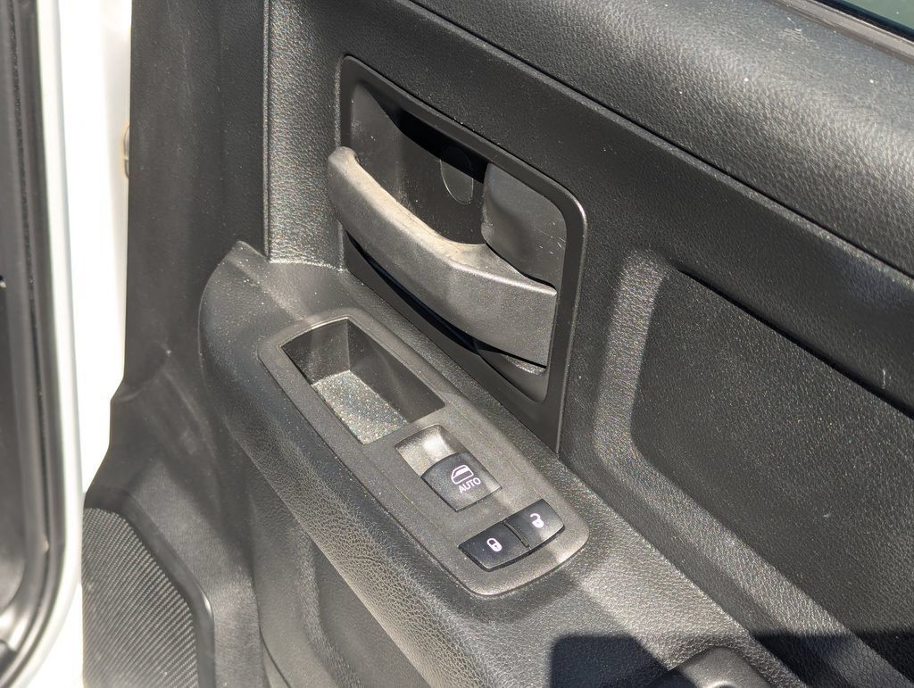 Used 2021 RAM 1500 Tradesman w/ Chrome Plus Package AWD/4WD image 34