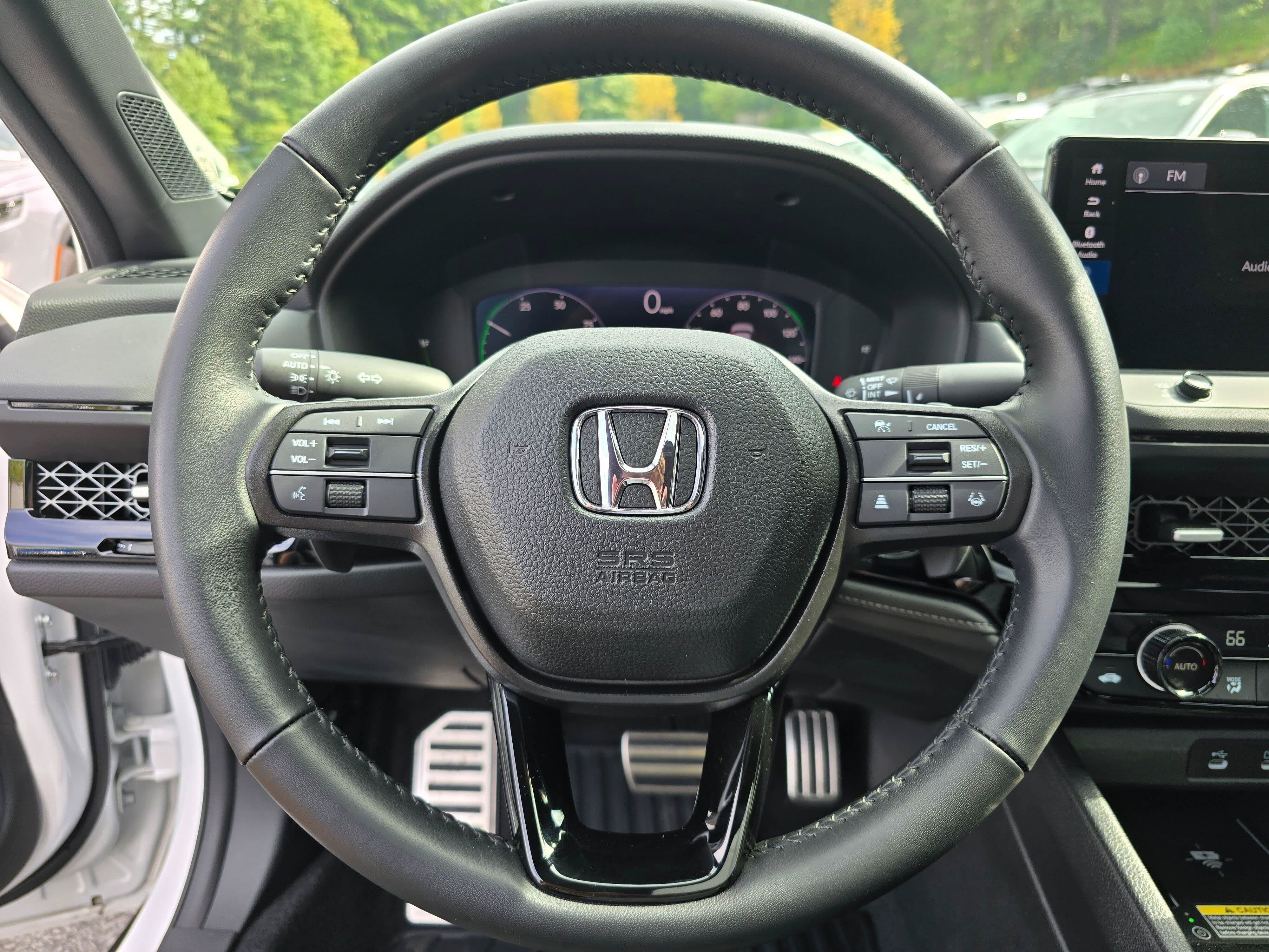 Used 2025 Honda Accord Sport image 23