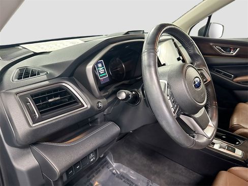 Used 2023 Subaru Ascent Touring image 5