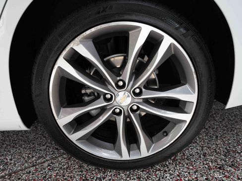 Used 2023 Chevrolet Malibu LT FWD image 28