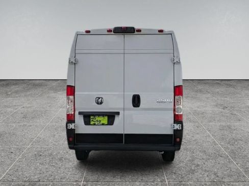 Used 2023 RAM ProMaster 2500 FWD image 7