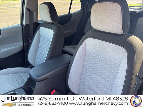 Used 2023 Chevrolet Equinox LS w/ LS Convenience Package FWD image 13