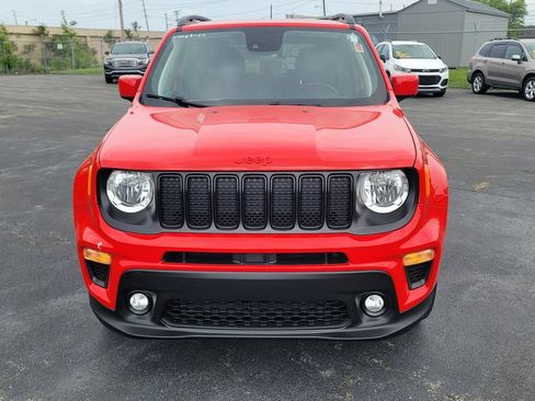 Used 2022 Jeep Renegade Latitude w/ Convenience Group AWD/4WD image 5